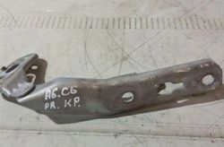 AUDI A6 C6/4F (2004-2011) Петля капота передняя левая 4F0823301 31475996