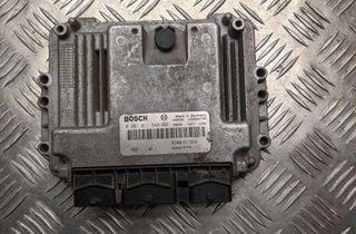 RENAULT Scenic 4 generation (2017-2023) Riadiaca jednotka motora 0281011549,8200391966 31436707