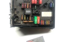 VOLKSWAGEN Golf 6 generation (2008-2015) Fuse box 1718130,14223112U 33086404