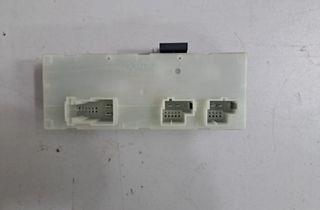 BMW 4 Series F32/F33/F36 (2013-2020) Ovládacia jednotka krytu batožinového priestoru 9491419,9451483,8739659,7492035,7496723 22059205