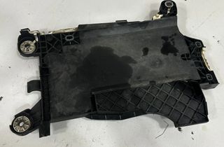 BMW X1 F48/F49 (2015-2023) Поддон аккумулятора 7641798 24795722