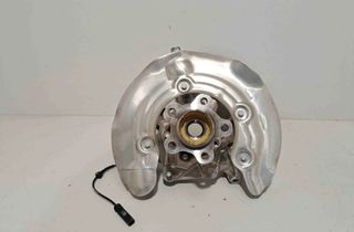 BMW X4 G02 (2018-2024) Pravý zadný náboj kolesa 6879752,6879750,6895659,6870532 32579978