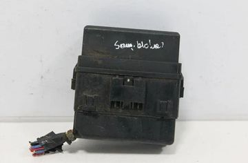 CITROËN C-Crosser 1 generation (2007-2013) Pojistková skrinka MR301971,MR301978 24715434