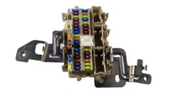 NISSAN Rogue 2 generation (2014-2020) Poistková skrinka 243504CL0B 28179048