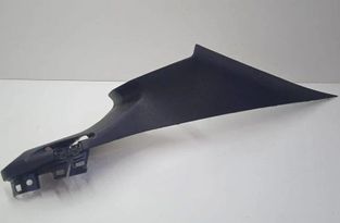 BMW X6 F16 (2014-2020) Pravý stĺpikový obklad 7324926 31123159