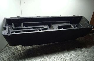 MERCEDES-BENZ GLE W166 (2015-2018) Pena do kufra A1668990121 31130305