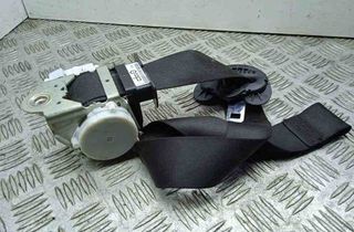 BMW 3 Series E90/E91/E92/E93 (2004-2013) Pravý predný bezpečnostný pás 7130277 31148232