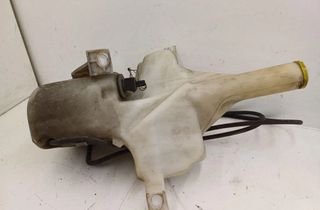 SAAB 9-5 1 generation (1997-2010) Nádrž na ostrekovač okien 4113213 31164035