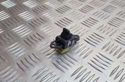 CHRYSLER Voyager 5 generation (2007-2020) Кнопка стеклоподъемника задней левой двери 04685727AB 31106117