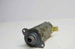 AUDI A8 D3/4E (2002-2010) Motor ovládania pravého predného sedadla 013002532 10715291