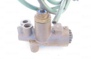MAN TGX (2007-present) GJ (2012-2024) Pressure valve 22032303 30665885