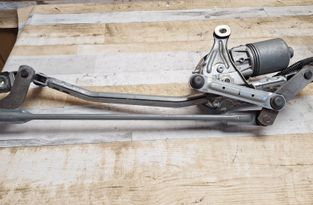 VOLVO V40 2 generation (2012-2020) Mechanizmus stierača predného čelného skla 3397021692 32002613