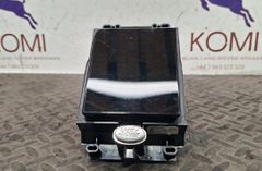 LAND ROVER Range Rover Velar 1 generation (2017-2024) Držiak na poháre J8A2-13560-BE 33050828