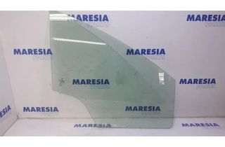 PEUGEOT 5008 1 generation (2009-2016) Pravé predné dvere sklo 9202N8,9806046580 27375544