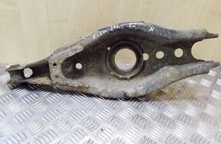 TOYOTA Avensis 3 generation (2009-2020) Pravé zadné rameno trojhranného ramena 26083952