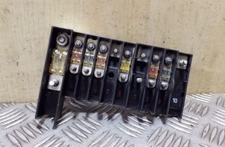 VOLKSWAGEN Transporter T5 (2003-2015) Poistková skrinka 7H6970187G 26152096