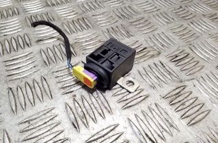 AUDI A4 B8/8K (2011-2016) Предохранитель батареи 4F0915519 26188390