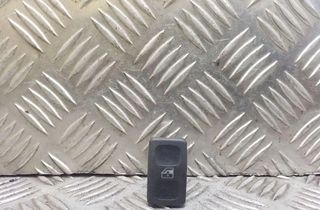 VOLKSWAGEN Golf 3 generation (1991-1998) Vypínač pravého predného dverového okna 32166046