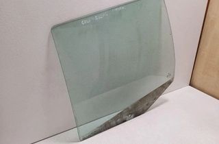 VOLKSWAGEN Golf 4 generation (1997-2006) Sklo zadnej ľavej dverí 32167841