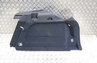 VOLVO XC60 2 generation (2017-2024) Pravá strana kufra 32353999 32178655