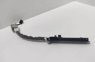 AUDI A8 D3/4E (2002-2010) Výškový nastavovač bezpečnostného pásu ľavého predného sedadla 0709113D 22718764