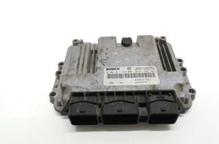 RENAULT Scenic 2 generation (2003-2010) Riadiaca jednotka motora 0281011549 32806081