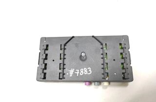 PEUGEOT 607 1 generation (2000-2008) Zosilňovač antény na kufri 9653913380 32974718