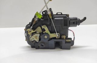 AUDI A4 B5/8D (1994-2001) Rear Left Door Lock 4B0839015G 32994448