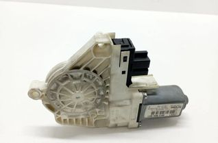 SKODA Superb 1 generation (2001-2008) Маторчик стеклоподъемника передней левой двери 8K0959801 33064369