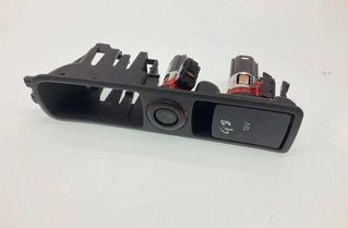 AUDI Q3 8U (2011-2020) 12 V zásuvka 8U2863349C,5408802 22244728