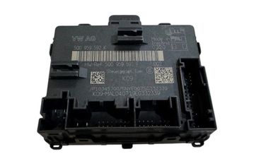 VOLKSWAGEN Golf 7 generation (2012-2024) Блок управления дверей задние правые 5Q0959592K 29976747