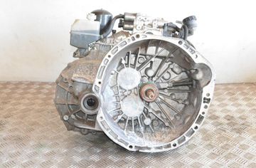 RENAULT Trafic 2 generation (2001-2015) Prevodovka PF6M9R 32973127