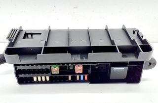 VOLVO V40 2 generation (2012-2020) Fuse Box AV6T-14K131-AB,E00021587 17118736