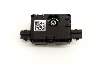 BMW 3 Series G20/G21/G28 (2018-2024) Zosilňovač antény na kufri 6520683225605,6832256 27590792