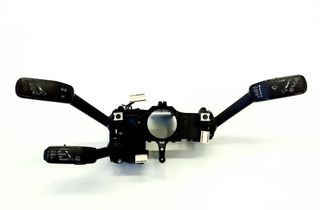 SKODA Superb 3 generation (2015-2023) Stieračový prepínač 5Q0953521FR,5Q0953502AL 31891841