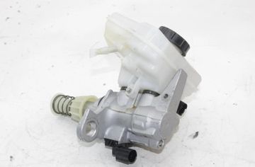 AUDI A5 F5 (2016-2024) Brzdový valec 21084996