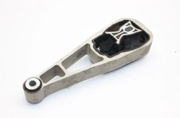 LAND ROVER Range Rover Evoque L551 (2 gen) (2018-2024) Motorový nosič zadný K8D2-6P082-AB 26846338