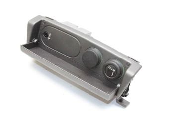 LAND ROVER Range Rover 4 generation (2012-2022) Dodatočné konektory pre hudobný prehrávač 7H42-19C063-CA 27320484