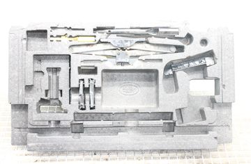 LAND ROVER Range Rover Sport 1 generation (2005-2013) Sada nástrojov AH22-19C004-AA 32862665