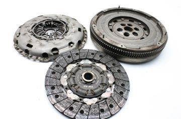 VOLKSWAGEN Golf 7 generation (2012-2024) Spojkový set 03L105266DJ,03L141026B 32984092