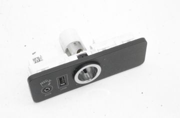 LAND ROVER Range Rover 4 generation (2012-2022) Dodatočné konektory pre hudobný prehrávač CPLA-19C166-CB 33068332