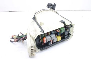 MERCEDES-BENZ C-Class W204/S204/C204 (2004-2015) Блок предохранителей A2075400124,A2129002721 33099738