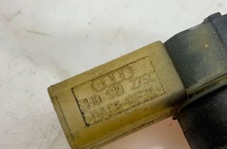 AUDI A8 D3/4E (2002-2010) Predný parkovací senzor 7H0919275C 25748392