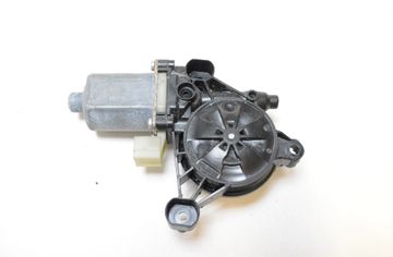 VOLKSWAGEN Golf 7 generation (2012-2024) Motor regulátora okna ľavých predných dverí 5Q0959801B 2650188