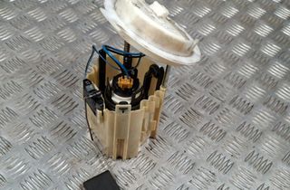 MERCEDES-BENZ C-Class W204/S204/C204 (2004-2015) Palivové čerpadlo A2044702294,1582881 31538576