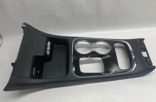 DODGE Durango 3 generation (2010-2024) Ozdoba stredovej konzoly 6BR151X9AA 23229513