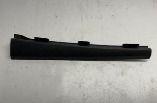 PORSCHE Macan 1 generation (2013-2023) Pravý A stĺpikový obklad 95B868240 27817984