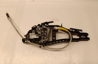 BMW 2 Series F22/F23 (2013-2020) Pravé predné dvere vnútorný rám rukoväte 7268446 28934141