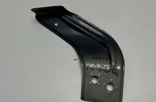 SKODA Karoq 1 generation (2017-2024) Front Right Fender Holder 57A821432 32977909