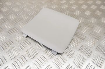 TOYOTA Yaris 4 generation (2020-2023) Другие внутренние детали 63339-0D110 33055082